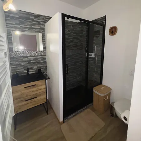 فندق مبيت وإفطار Nali